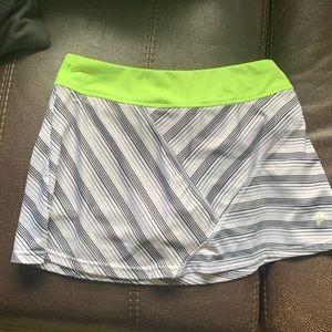 Free with bundle or $8 Prince skort size small